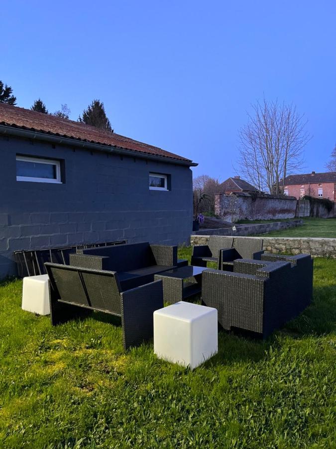 Bed and Breakfast Domaine Des Anges Avesnes-sur-Helpe Exteriér fotografie